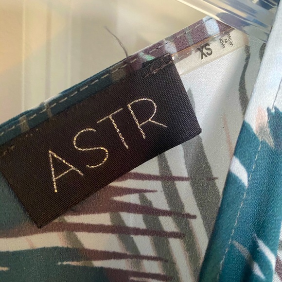 ASTR romper - Picture 3 of 3